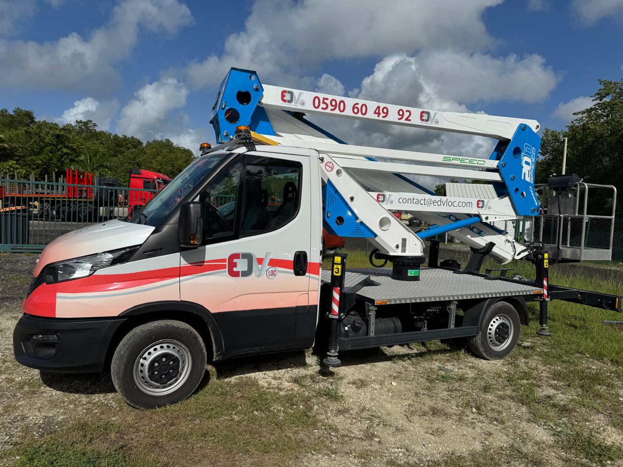Photo chantier Camion Nacelle 4